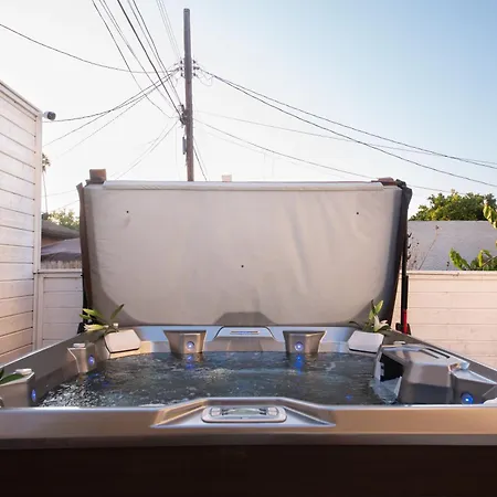 Spacious Luxury Villas In The Heart Of La! Free Parking And Jacuzzi Los Angeles Extérieur photo