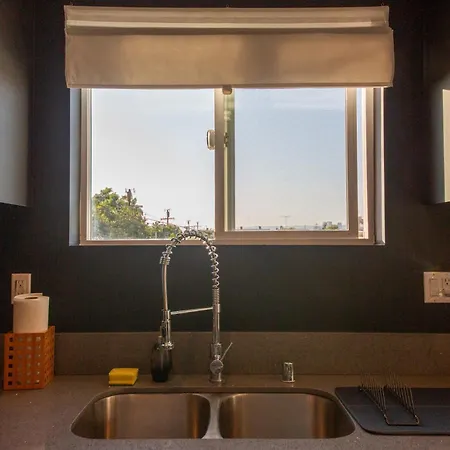 Spacious Luxury Villas In The Heart Of La! Free Parking And Jacuzzi Los Angeles Extérieur photo