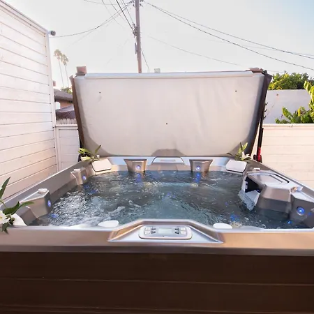 Spacious Luxury Villas In The Heart Of La! Free Parking And Jacuzzi Los Angeles Extérieur photo